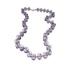 👣4/$20.  ~Light Purple 24" Beaded Necklace
